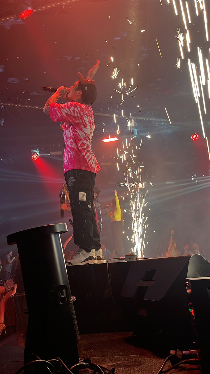 adidkillasmooth's tweet photo. Sekali sekali boleh la ya 😏 https://t.co/C5od7ha3Ed