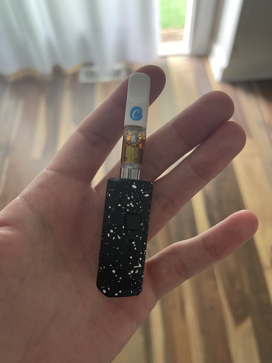 paul on Twitter "this gotta be worlds smallest battery LMAO"