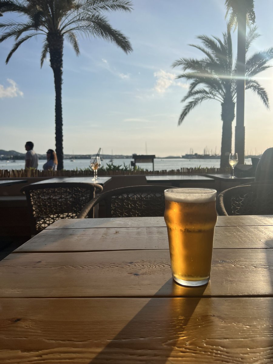 drewfield04's tweet photo. Ibiza https://t.co/Ety7lvkBlq