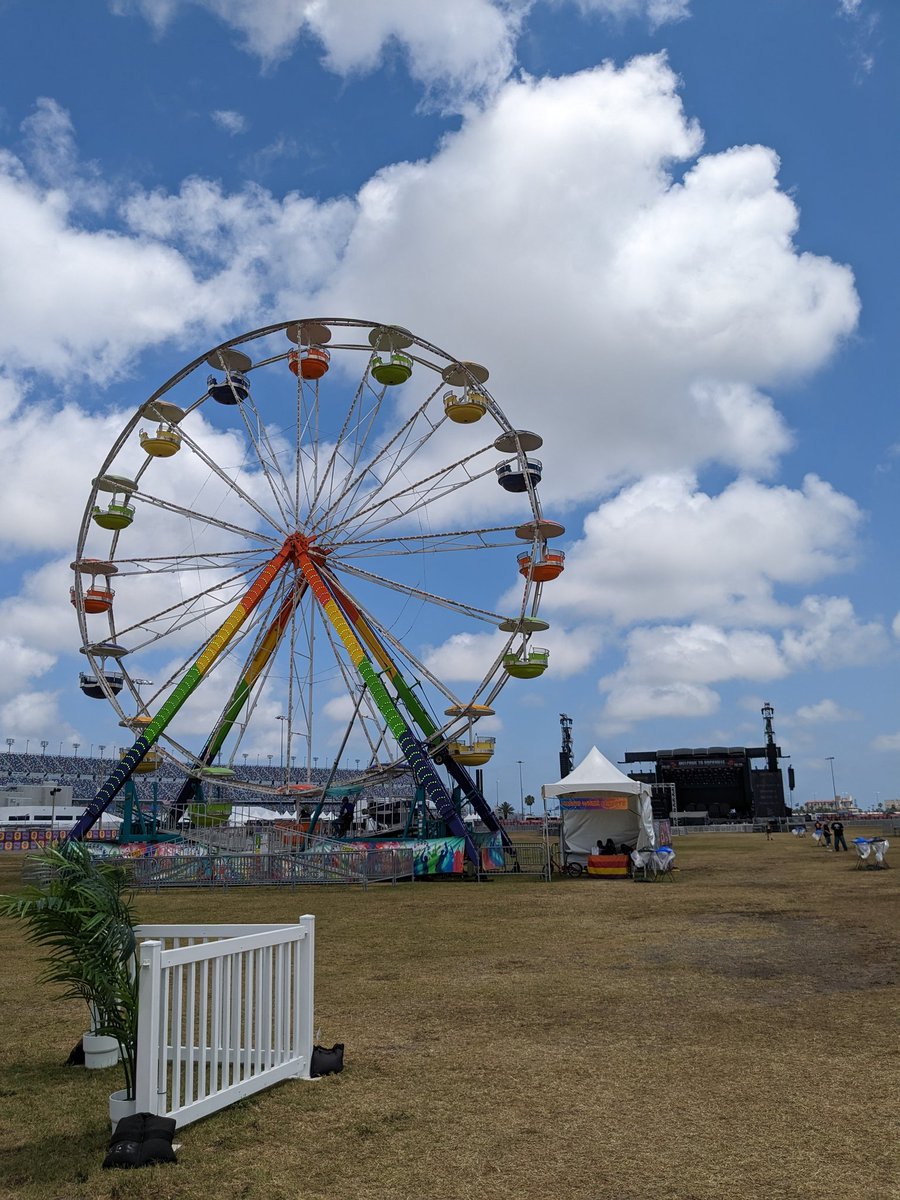 Jinger Zeng 曾征 @ Hong Kong tweet media