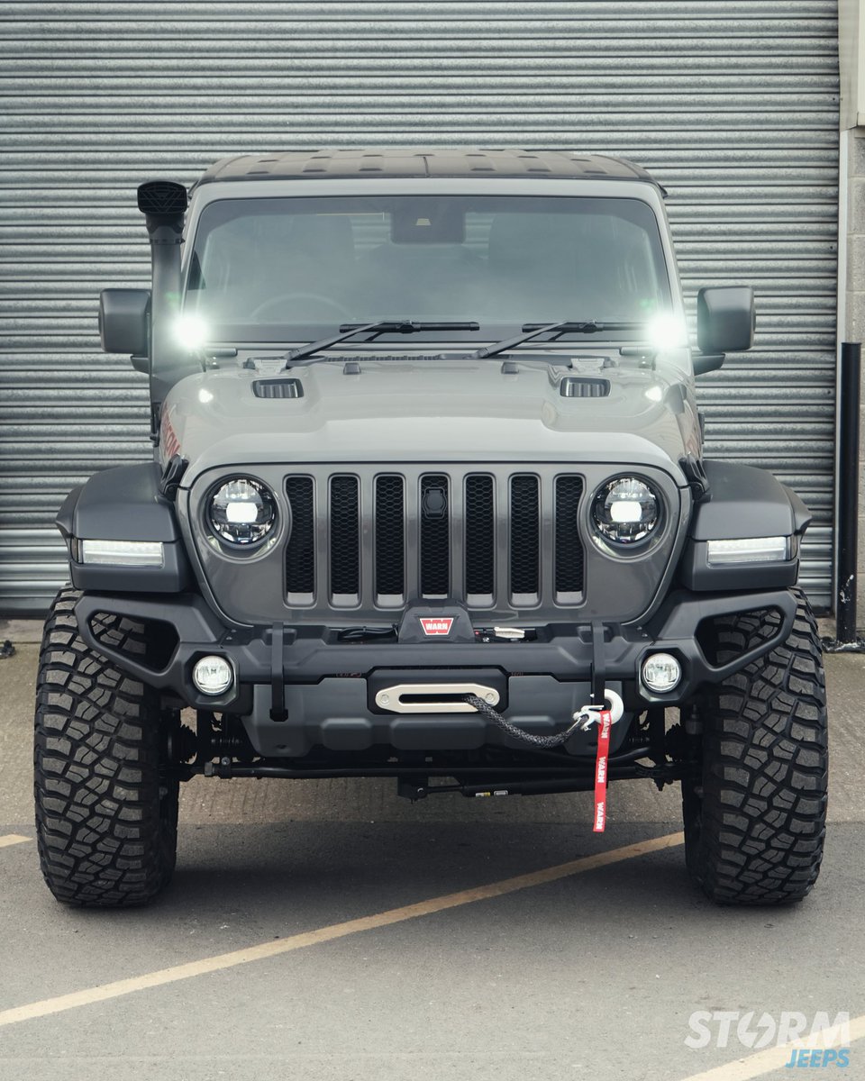 Storm Jeeps tweet media