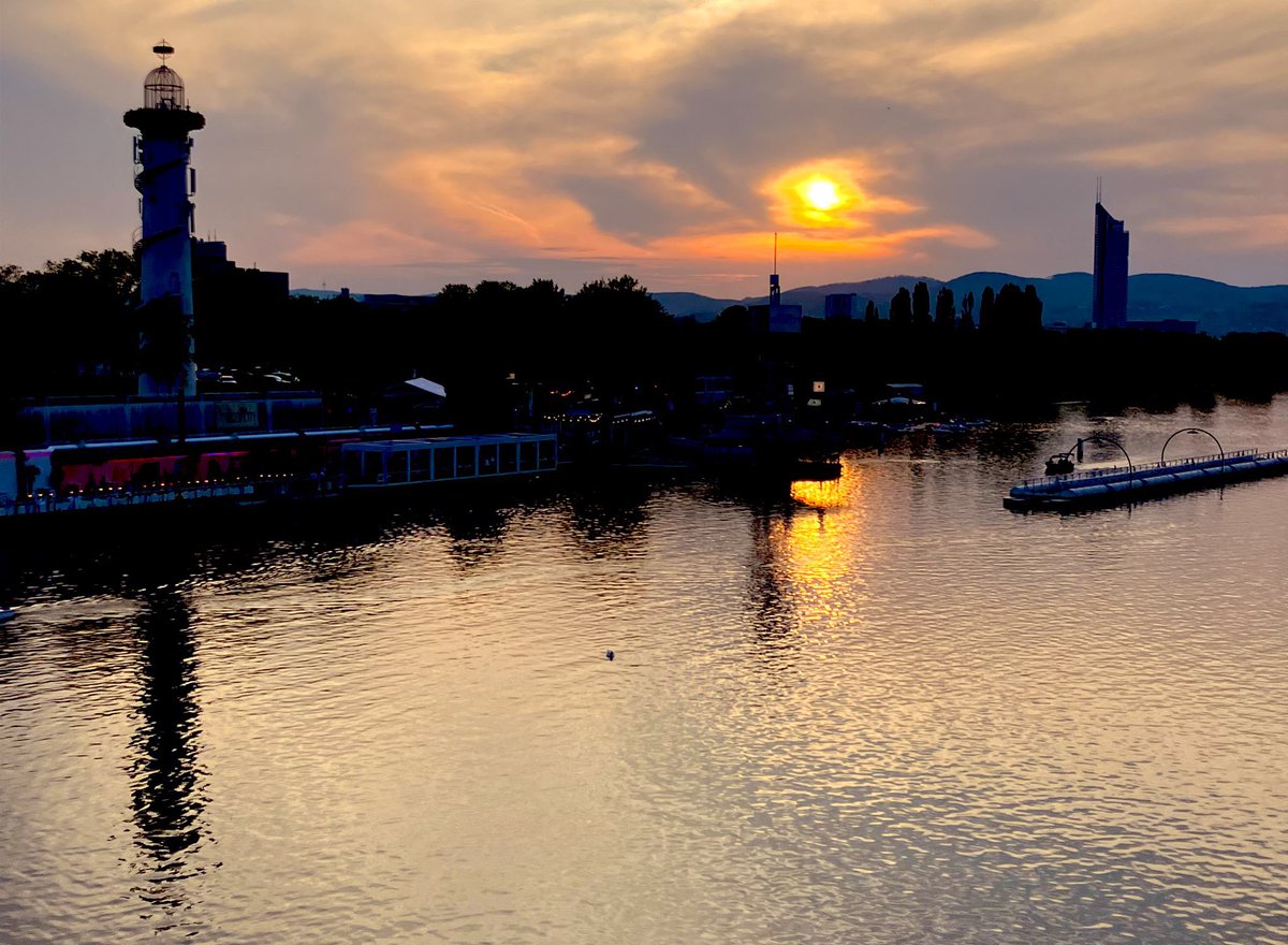 Before #sunset.🌇
#Vienna #Danube #summervibes #ViennaNow
