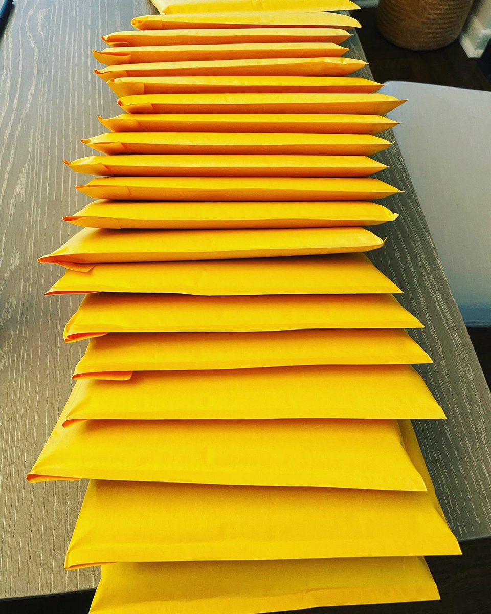 AnthonyHotels's tweet photo. I’m so grateful for those supporting my book! Shipping dozens of copies a day, thank you! You can still pick up an autographed copy of Show Up by ordering from the link below.
https://t.co/lQhgApBLXS
#autographbook #books #bestsellers #bestsellingauthor #topbook #hospitality https://t.co/jTENw8oA5d