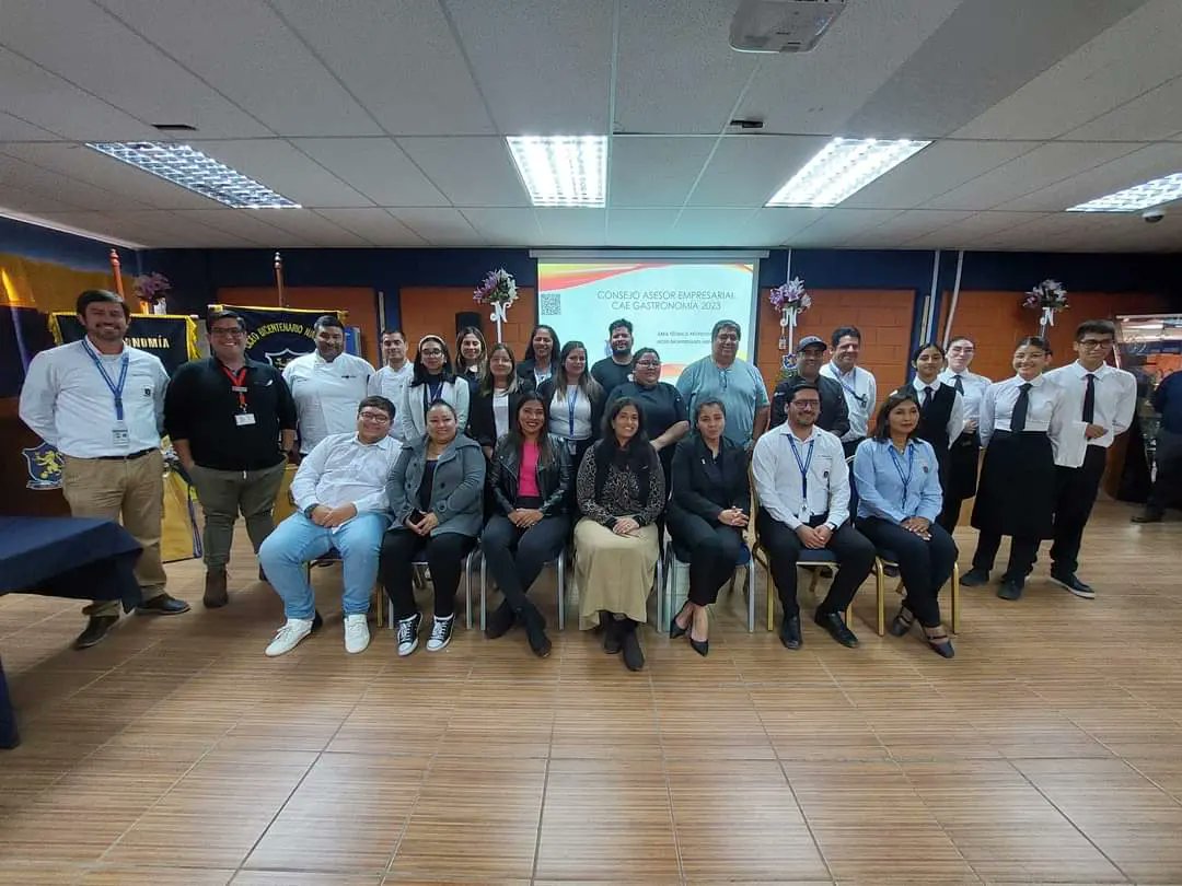 Liceo Bicentenario Nirvana tweet media