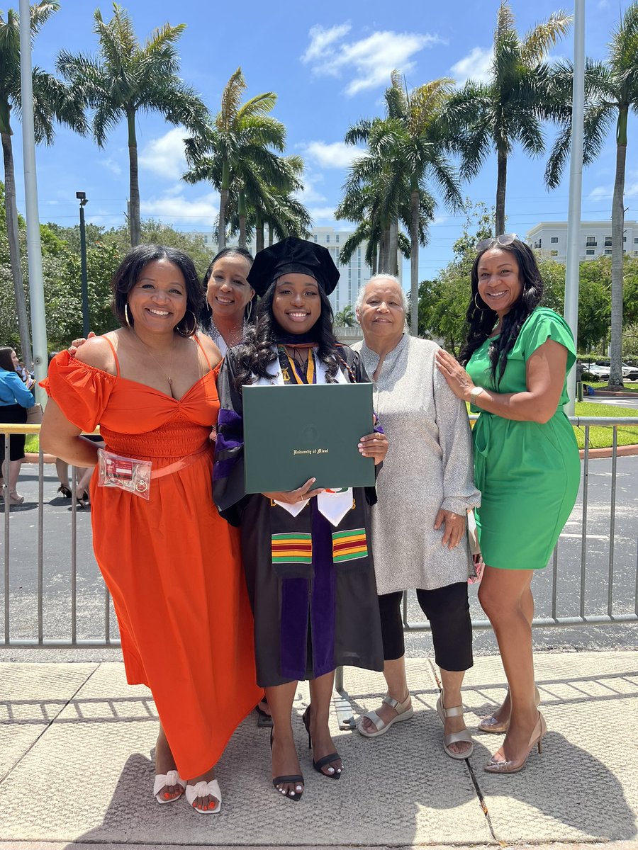 Radiah Marie Smith (@radiahsmithedu) on Twitter photo This time last week I was celebrating Terricka <a href="/MiamiLawSchool/">University of Miami School of Law - #MiamiLaw</a> graduation! This time last week I was celebrating Terricka <a href="/MiamiLawSchool/">University of Miami School of Law - #MiamiLaw</a> graduation!