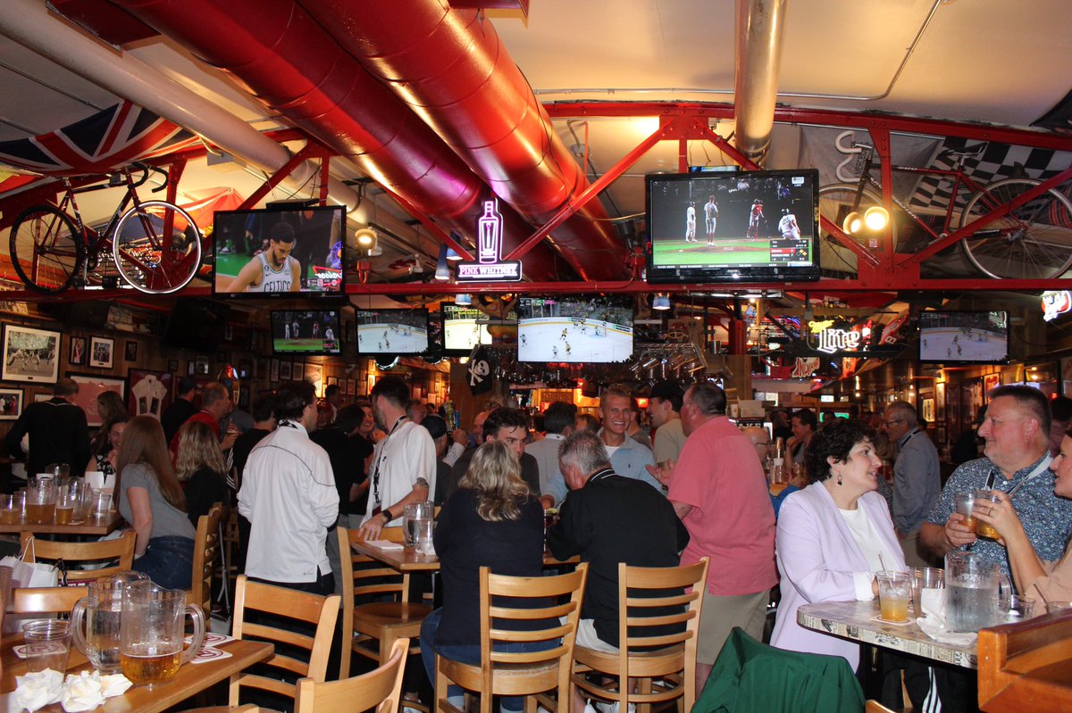 Nick's English Hut tweet media