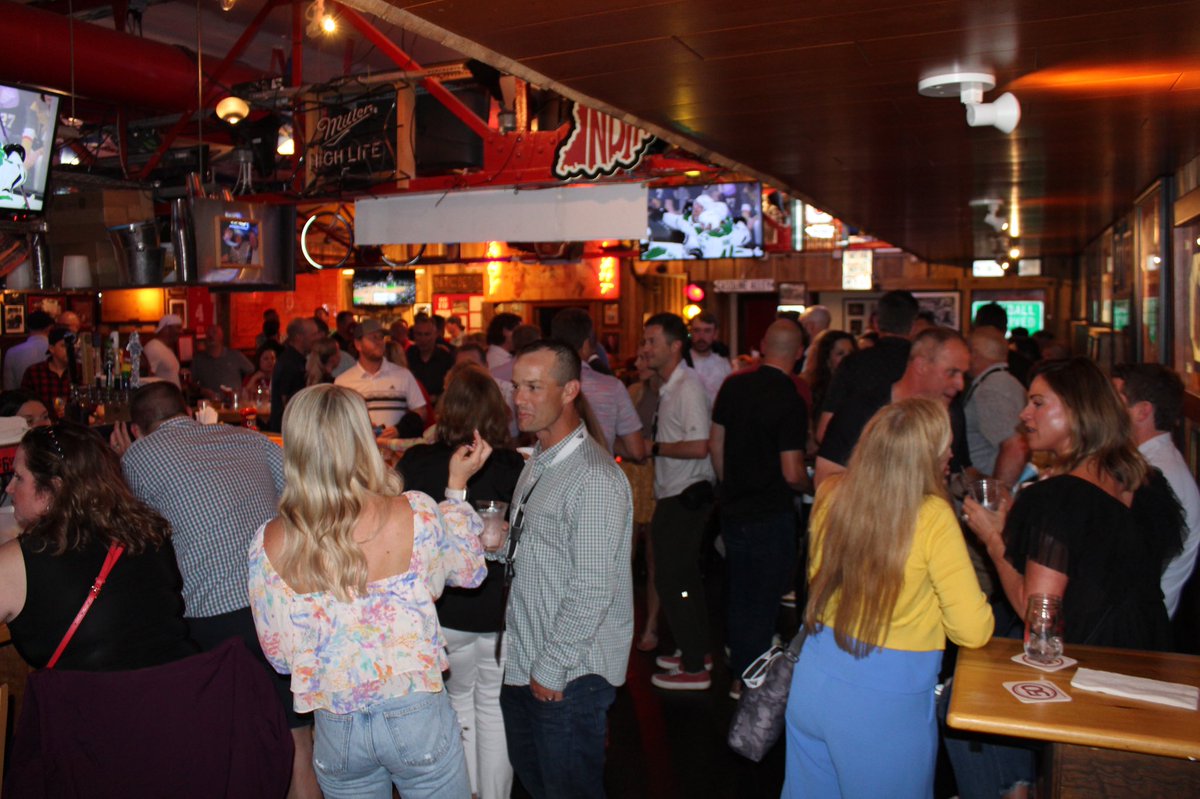 Nick's English Hut tweet media