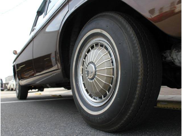 これをベースでワンオフクラウンのホイールを作ってくれと…🧐　むずいのばっかり頼むじゃん…