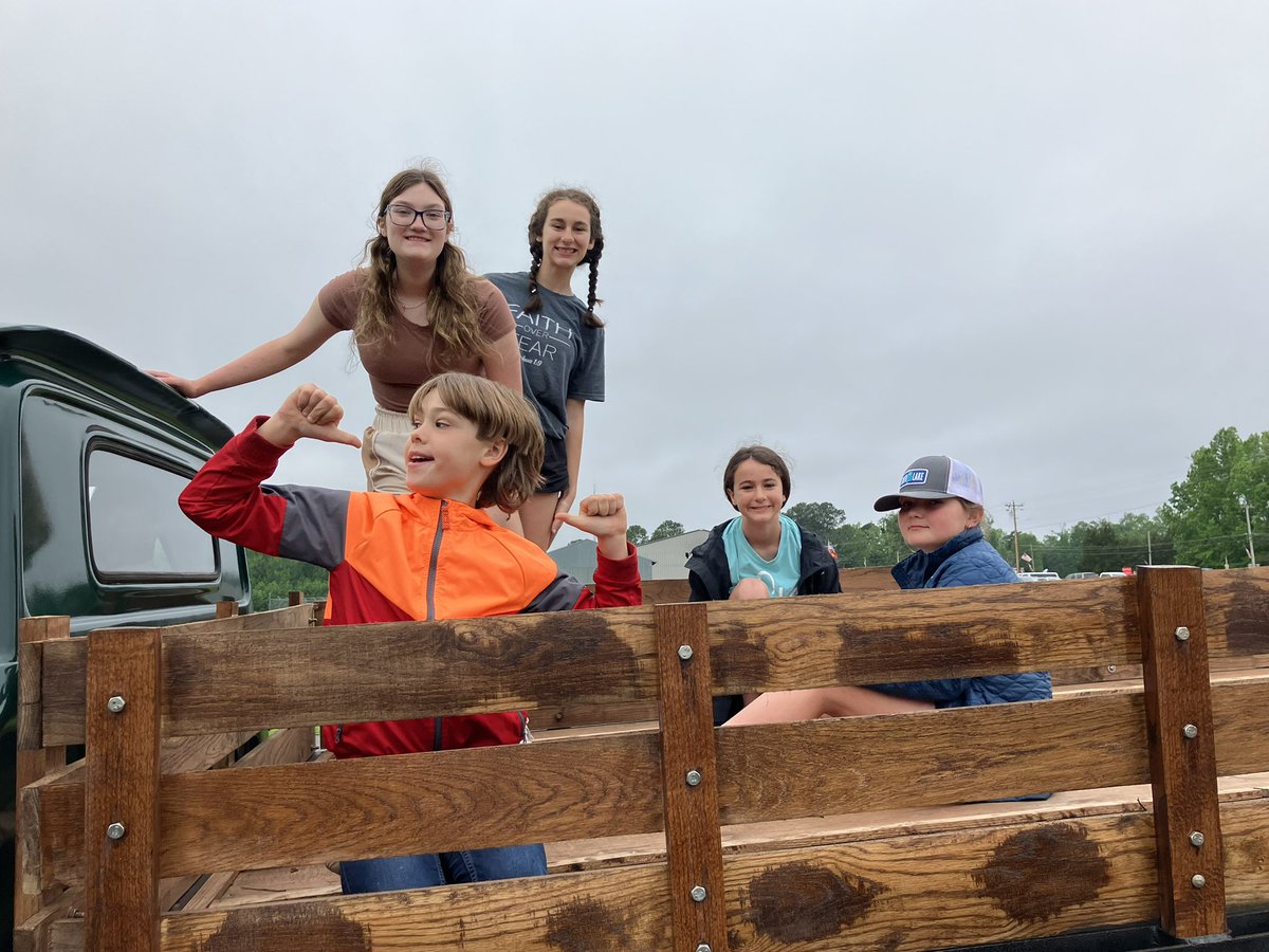 Thank you to all of the individuals and organizations who coordinated the 50th Arley Day. Tim and I had a wonderful morning celebrating with everyone. #Our67 #Wadsworth

Pictures from the 2023 Arley Day Parade @TweetHomeAla