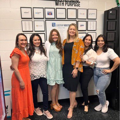 Aliciabethj's tweet photo. Congratulations to @LeadershipHoust Class XLI on the completion of our class project!! We did it - “Bigger than me, beyond all of us.” That was the task, and I’d say that we did just that and some. And we could not have done it without community collaboration and support! https://t.co/34HxPNeamq