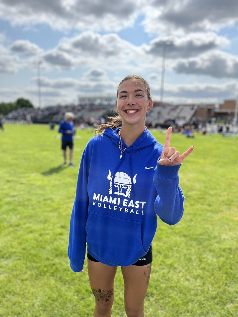 REGIONAL BOUND: M. Gilliland 400m 🥉 @MiamiEastHS #overmydeadbody