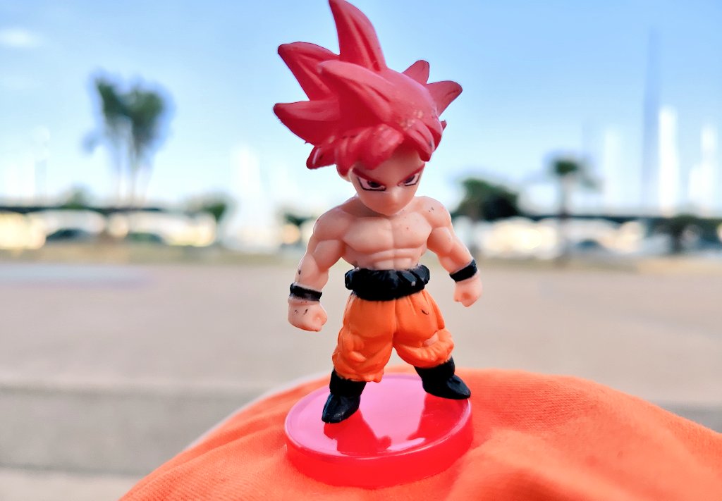 EstrellayMGamer's tweet photo. Mis Personitas Bonitas 💖✨

Os presento la carcasa más linda del mundo mundial!

Y la figurita que me ha tocado hoy en el sobre sorpresa 🫶🏻💖✨

#Bulma #TeamBulma #DragonBall #Goku #SuperSaiyanDios #DragonBallSuper https://t.co/Til3OlZ8hY