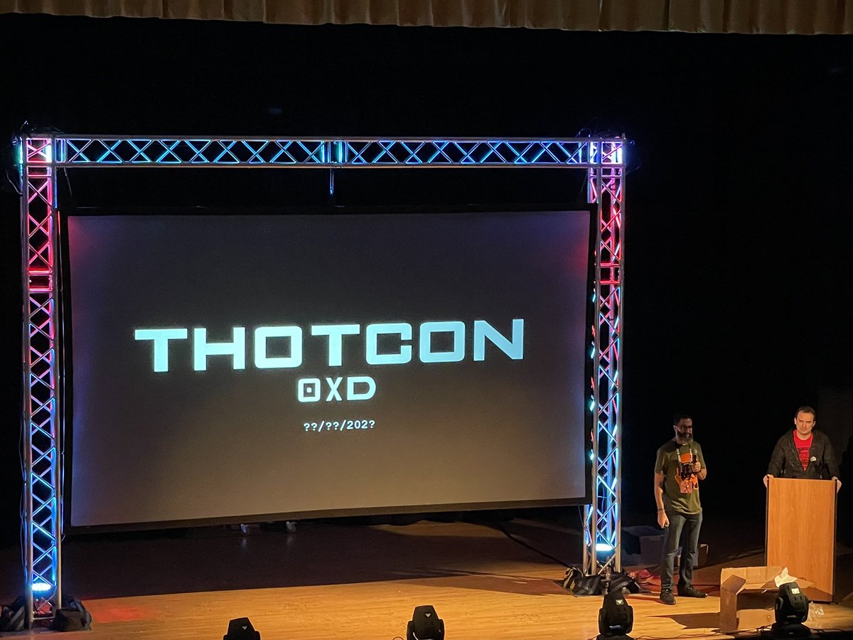 It’s a wrap. Great con <a href="/thotcon/">THOTCON!</a> #thotcon0xC! Fantastically done <a href="/c7five/">Nick Percoco</a> <a href="/Sakebomb/">Jonathan Tomek</a> 👏🏼👏🏼👏🏼 #thotcon