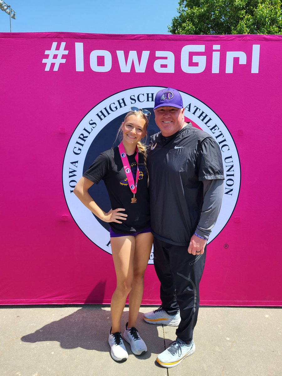 IndyGirlsXCTF's tweet photo. Josie McGraw is the 5th best 100m Hurdler in the STATE! 💪

Congratulations, Josie!!! Dedication, positivity, and focus pays off. You've had a GREAT season! 💜☀️

5th, 14.91 https://t.co/yclR44avmC