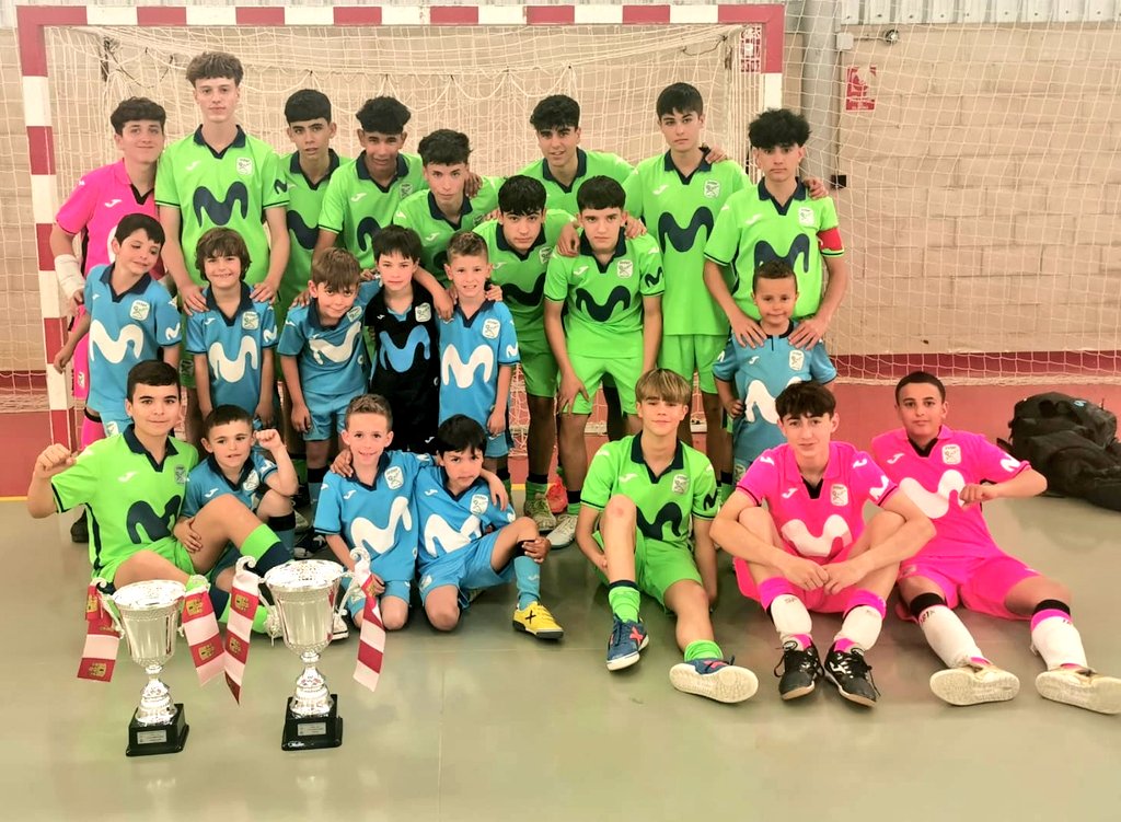AcademiaInterFS's tweet photo. LA ACADEMIA |
🔝 El Prebenjamín Ⓜ️ SUBCAMPEÓN 🥈, y el Cadete Ⓜ️ CAMPEÓN 🏆 del Torneo de Pulgar.

‼️GRAN EXPERIENCIA‼️👏 

#OrgulloInterista https://t.co/9kvg4O63Z5