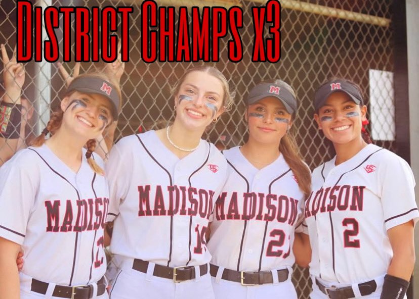 sofiamarshall04's tweet photo. Extremely honored to be named First Team All District for the second year in a row along with some of my teammates! We secured the District Championship win 4-0, the schools 19th consecutive win and my third consecutive win! We play this coming Tuesday at 🏡 https://t.co/U4GWo7pEuY