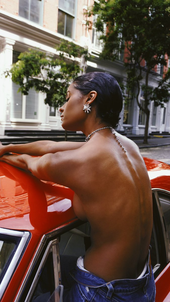 Laura (@ldollaz_) on Twitter photo 