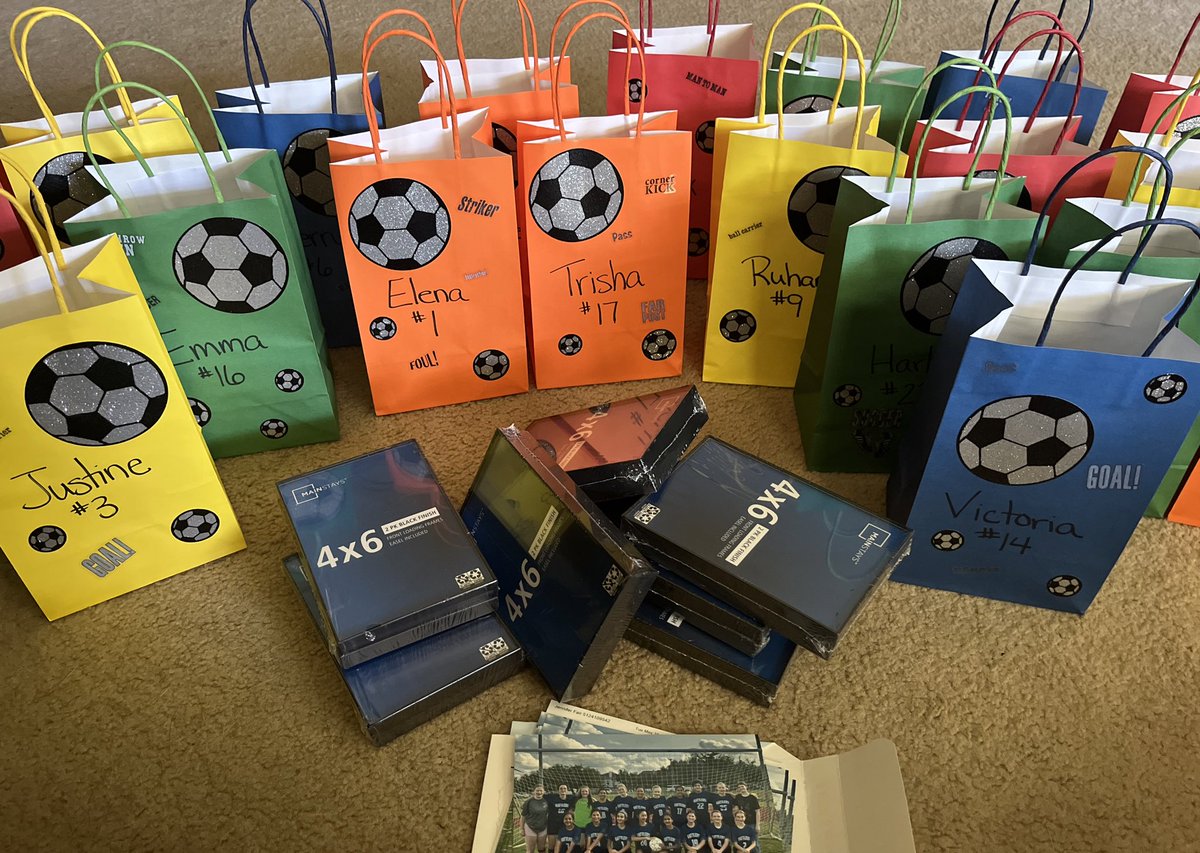 We made memories during our season together. Giving each girl a team picture so they’ll never forget. ❤️