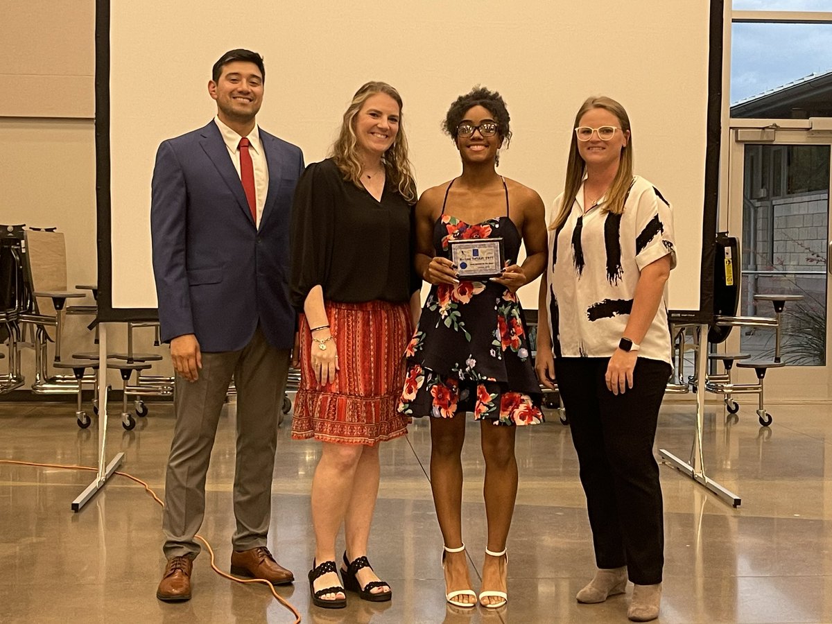 LHSW_Softball's tweet photo. Fastest kid in the district. 
Zamiya Reese earns Baserunner of the Year as well as 2nd Team All District for District 10-4A! Every coach wants a kid like this to be the Captain and Leader of the team! Proud of this senior! 
@lifemustangs @coachwelch67 @SLThrush https://t.co/zDvr8dXLnY