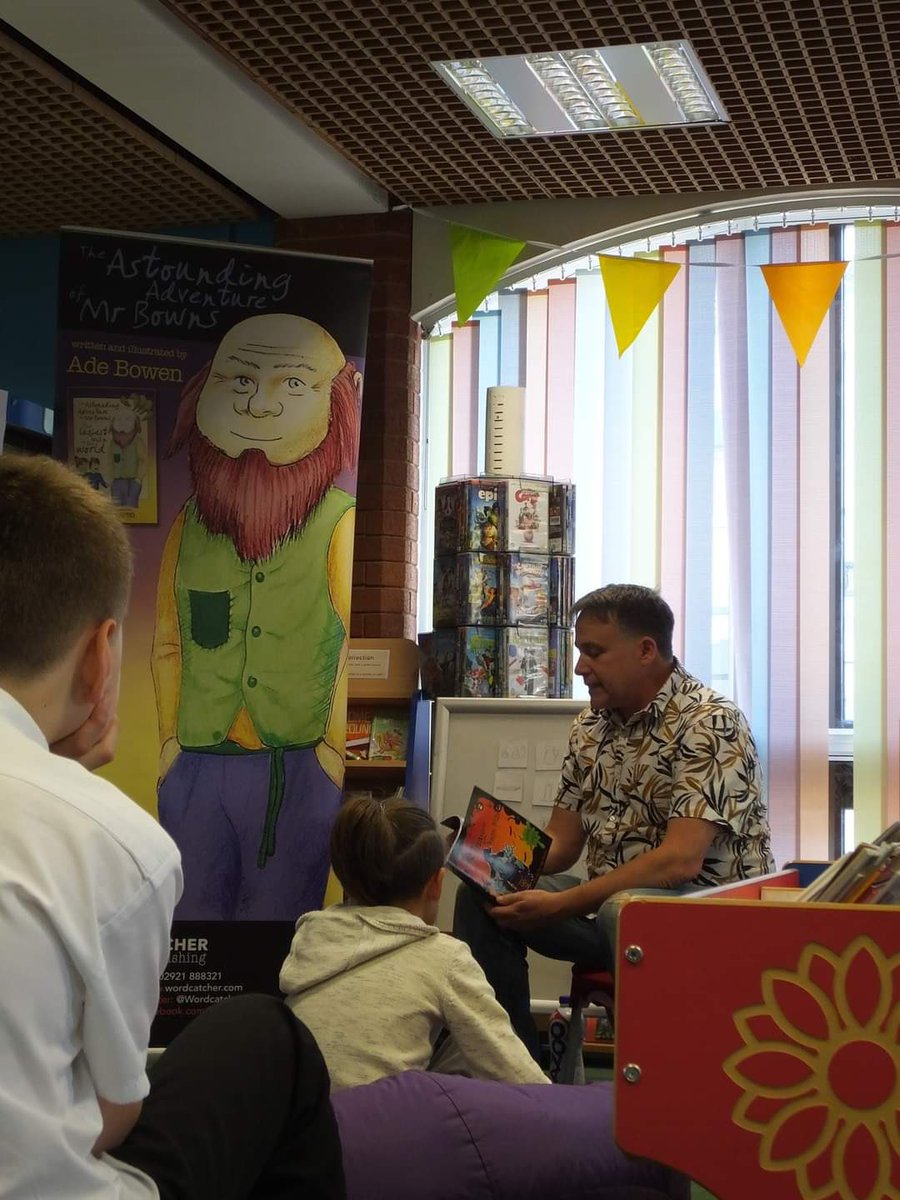 nathyc1972's tweet image. Couple of interesting events happened at #BurnhamLibrary @SomersetLib over the weekend as we hosted some author talks / workshops to again collaborate with @burnhambookfest!
#BBF2023 
#WeAreSomersetLibraries
#CommunityCollaboration