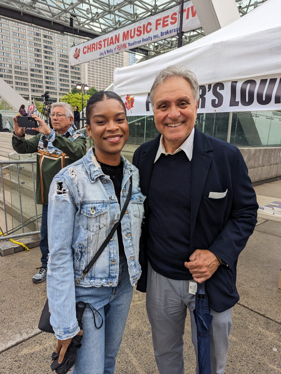 Nice running into old friends. Venesha is from #Firgrove and is here to do a dance performance with her church group at the Christian Music Festival at Nathan Phillips Square. #TOpoli #Toronto #JaneAndFinch