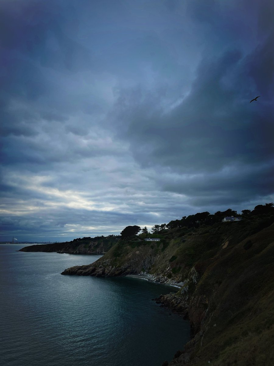 gutodagostoft's tweet photo. Mountain 🏞

#Mountain #landscape #Ocean #DarkPhoto #Dublin 
#Photo https://t.co/IqkSQUrJAo