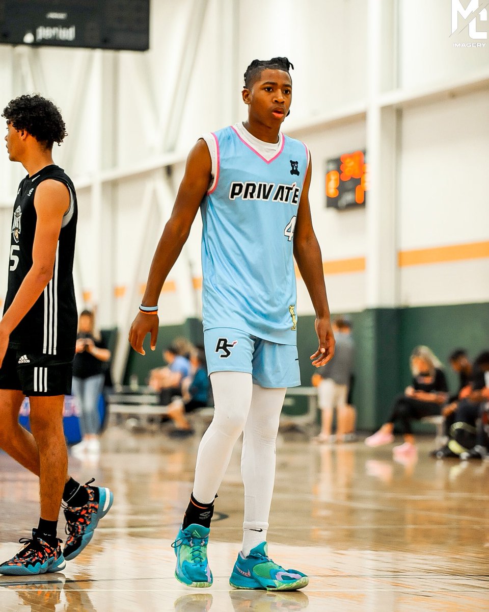 The Private Snipaz 2026 6’5 hybrid forward Jordan Jenkins out of Conway (SC) ranked a Top 10 forward in SC 2026 class
#BIGSHOTS #RockyTopMayhem