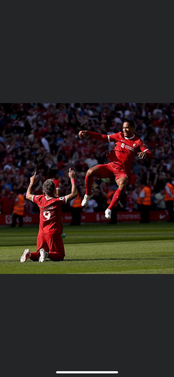 mark_fillingham's tweet photo. Si Señor #lfc #BOBBY https://t.co/HEkiIC4Jiw