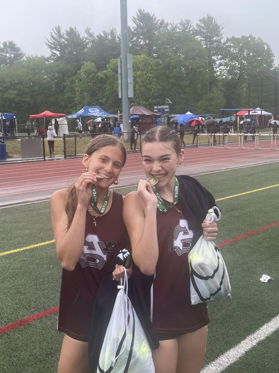 CoachStGermain's tweet photo. First and 6th place for Isabel and Lorelai in the 400H. @MSTCA1 @ASRHSAthletics #HAVEADAY https://t.co/IZXyUtWoS4