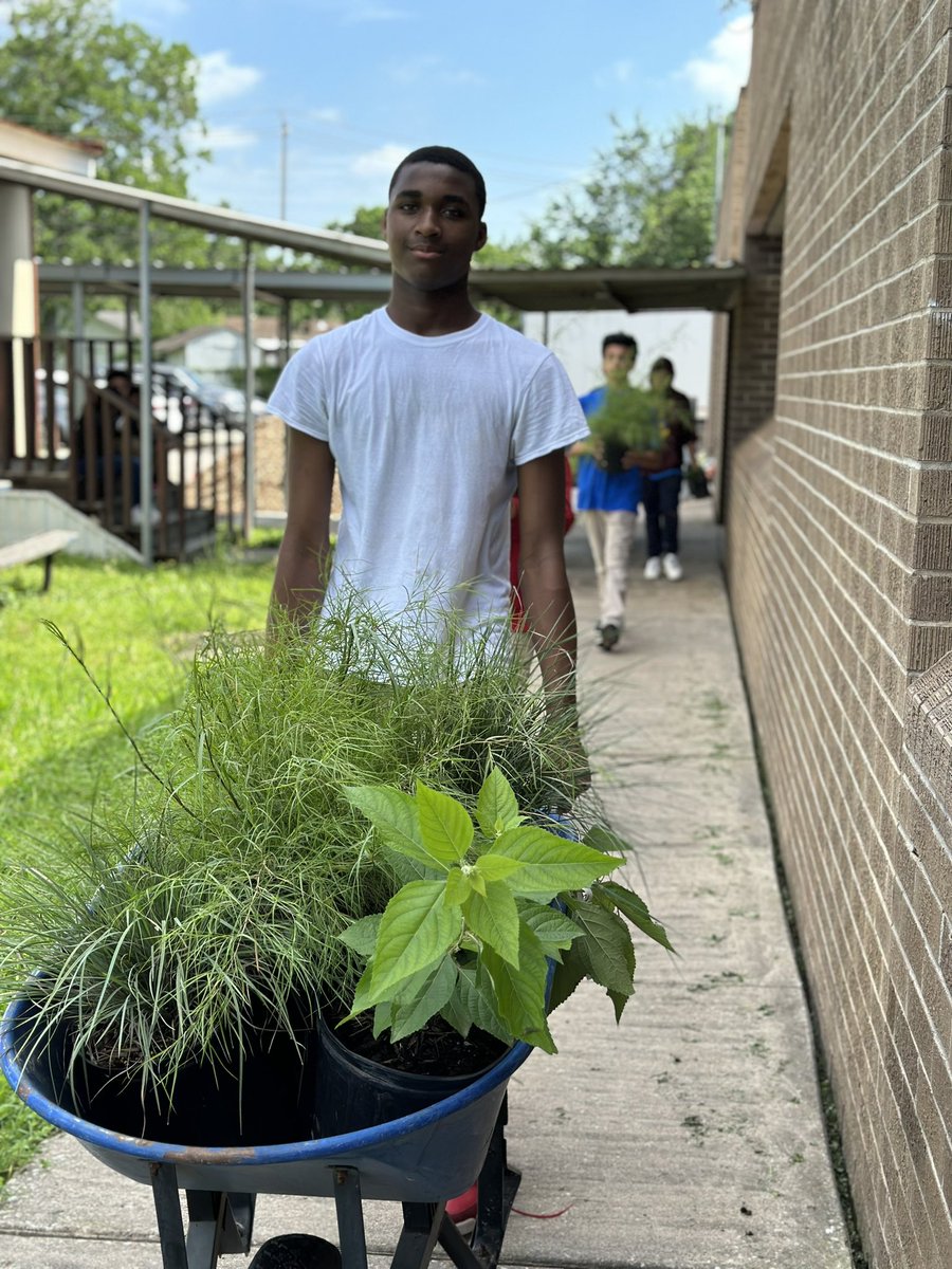 Holland_Middle_Ag tweet media