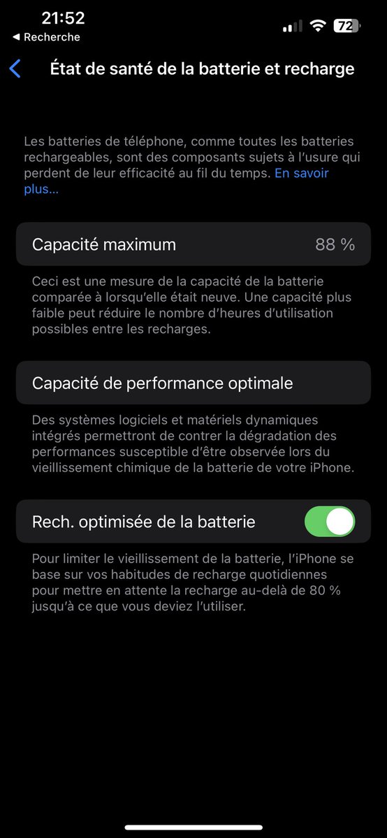 TitiQ56's tweet photo. @BrandonLKS iPhone 13 Pro acheté en février 2022, recharge uniquement en filaire https://t.co/7n6F0etYCx