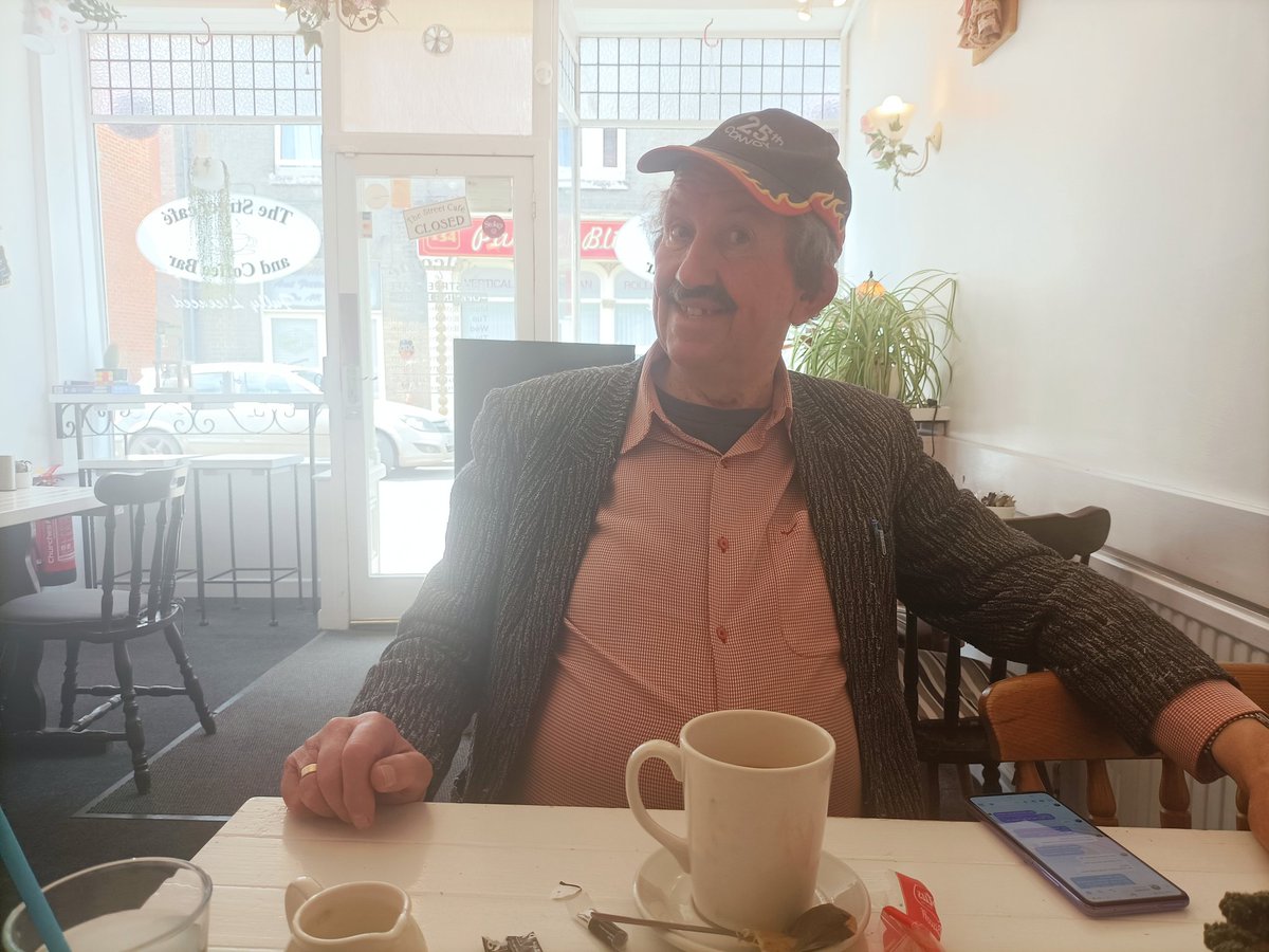 I took this #photo of my #friend Andy Jenkin in #thestreetcafe, 147 #magdalenstreet, #norwich
Fresh, tasty, locally sourced #food & it's said to have the #bestbreakfast #meat #vegetarian #vegan #savouryandsweetwaffles #menuonline #outdoorseating #cafeculture #savethehighstreet