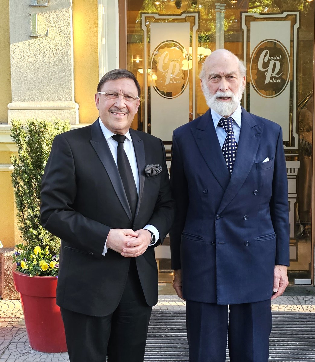 Great dinner tonight with HRH @MichaelofKent A lot of interesting topics discussed and mainly how to make business and culture ties between #Bulgaria and #UnitedKingdom much stronger and more innovative...

<a href="/maxbehar/">Maxim Behar</a> #maxbehar  #inspiration <a href="/RobDixonHMA/">Rob Dixon</a> maximbehar.com