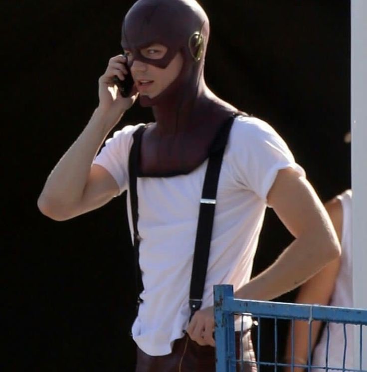 Behind_Pics's tweet photo. The Flash (2014 - 2023) https://t.co/MvnQyFcbry