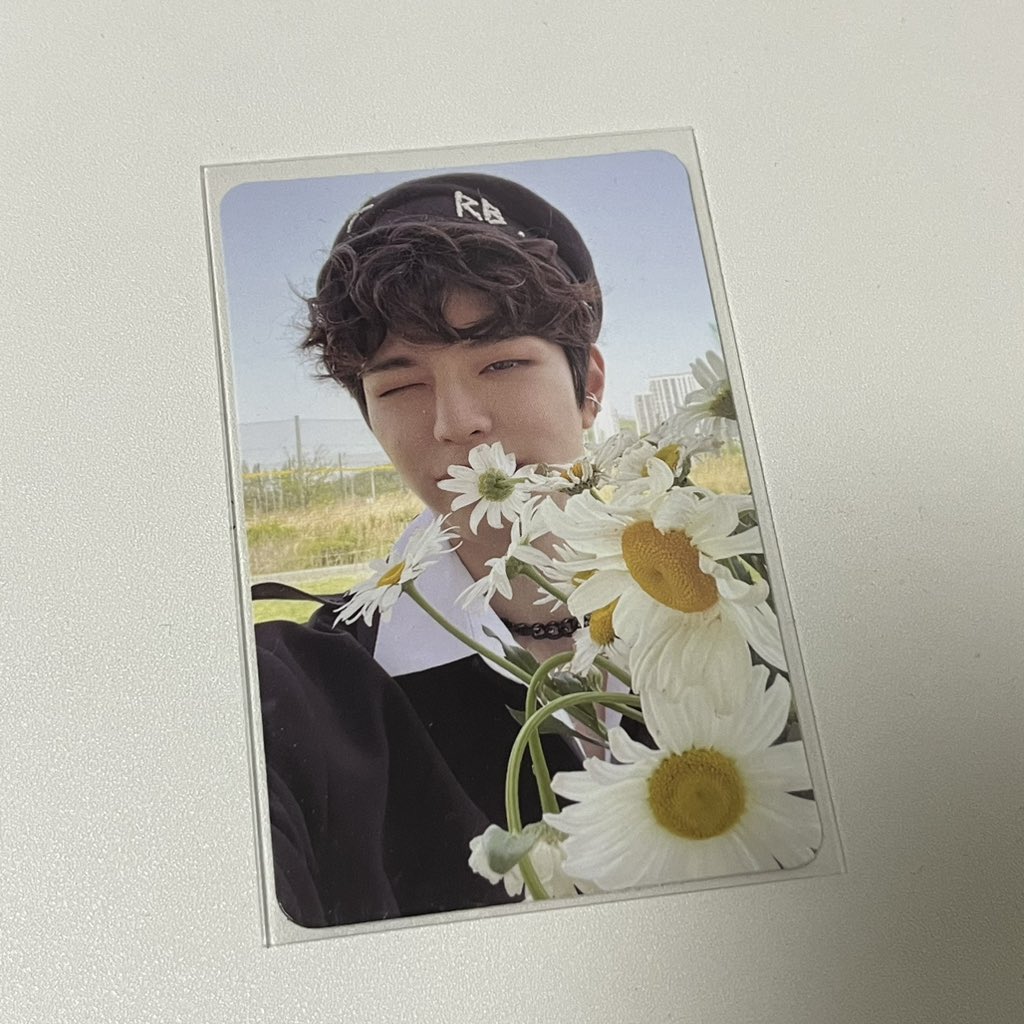 0.1 15 
Koreden gelecek aldığımız pc sayısına göre ek ücretler eklenecek
Cravity tnesi 15
Skz 45
<a href="/CRAVITYshoptr/">CRAVITY Takas&Satış</a> <a href="/SKZTRadeSell/">STRAY KIDS Takas / Satış</a>