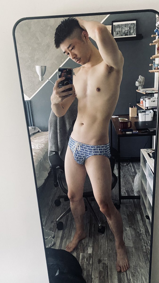 近期比較瘦的照片，但不好維持😓