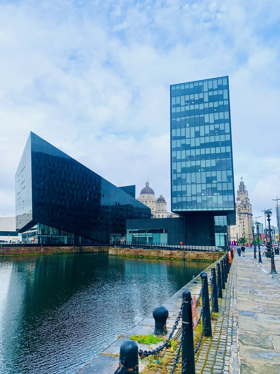 HightoDeep's tweet image. Wandering in a casual and listless manner #mooch