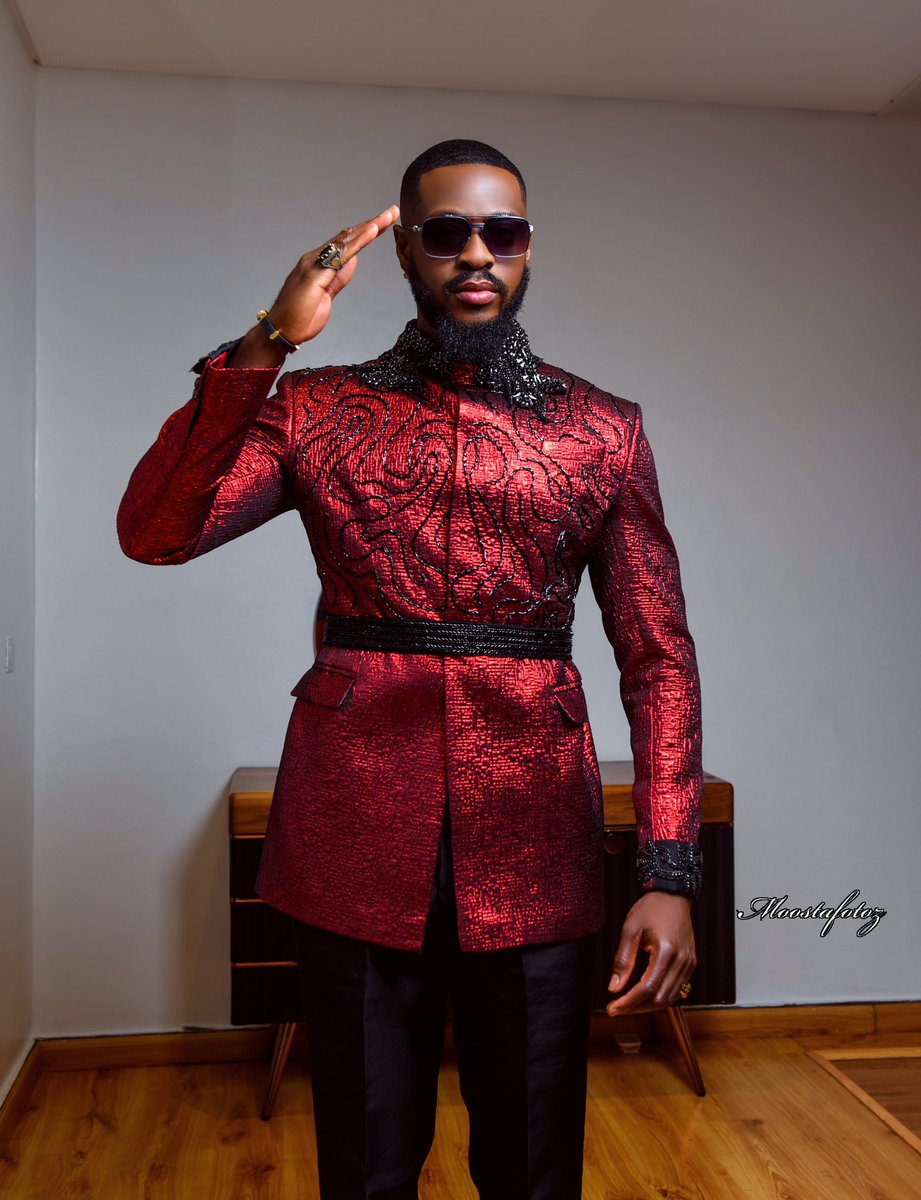 kingyemicregx's tweet photo. Like I said before, it’s just another day at the office.

#Amvca2023
#yemicregxthebranr
#YemiCregx https://t.co/KJLQCKQ4bK
