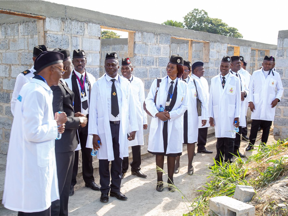 bbzambia's tweet photo. Tour of the KKTC by Guest of Honor, Hon. Pavyuma Kalobo MP for Wusakile Constituency, before the Official Opening of the 54th National Council
for more visit: https://t.co/98C8Kv0xjz
https://t.co/Crpwb47yM3
https://t.co/dw3pZWjUfi https://t.co/JyNs5E0mU5