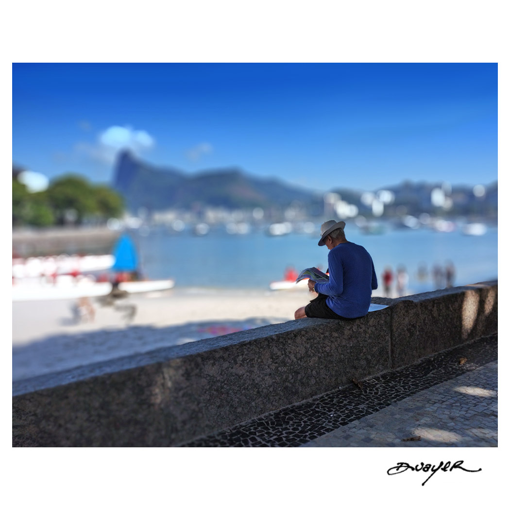 Duayer's tweet photo. .
Outono no Rio de Janeiro
.
#streetphotography
#fotografiaderua
#mobgraphia
#mobtwo
#celular
#telemovel
#mob #mobile #mobphoto #mobilephotography
#riodejaneiro #outononorio
#urca #muretadaurca
#retrato #portrait https://t.co/dSrQ2SSKMf