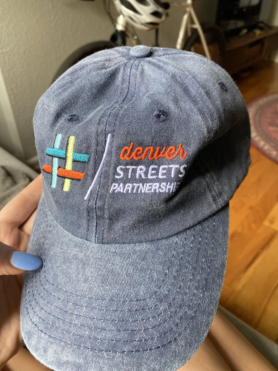 Such a simp for walking and biking thanks for the hate <a href="/BikeWalkBus/">Denver Streets Partnership 👟♿🚴🚌</a> !!