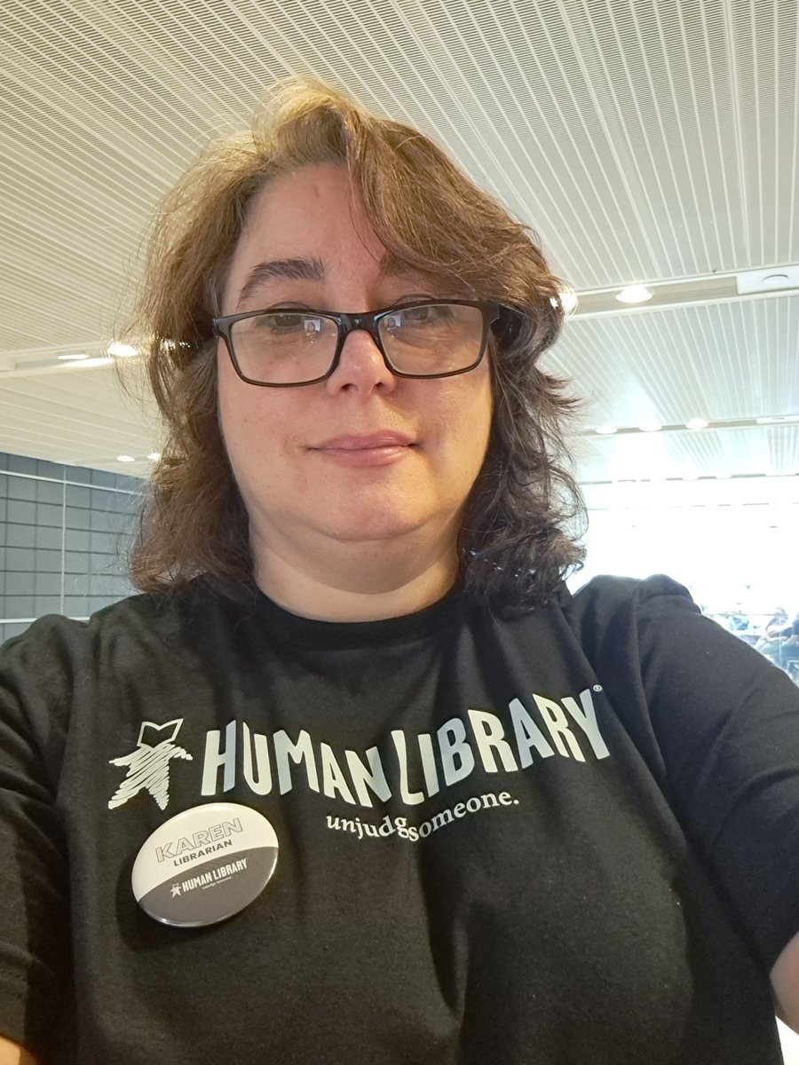 I had the pleasure of volunteering for the #HumanLibrary today as a librarian. It was a success! We often had almost all of our human books checked out; So many wonderful books willing to share, and so may readers willing to unjudge someone 💗