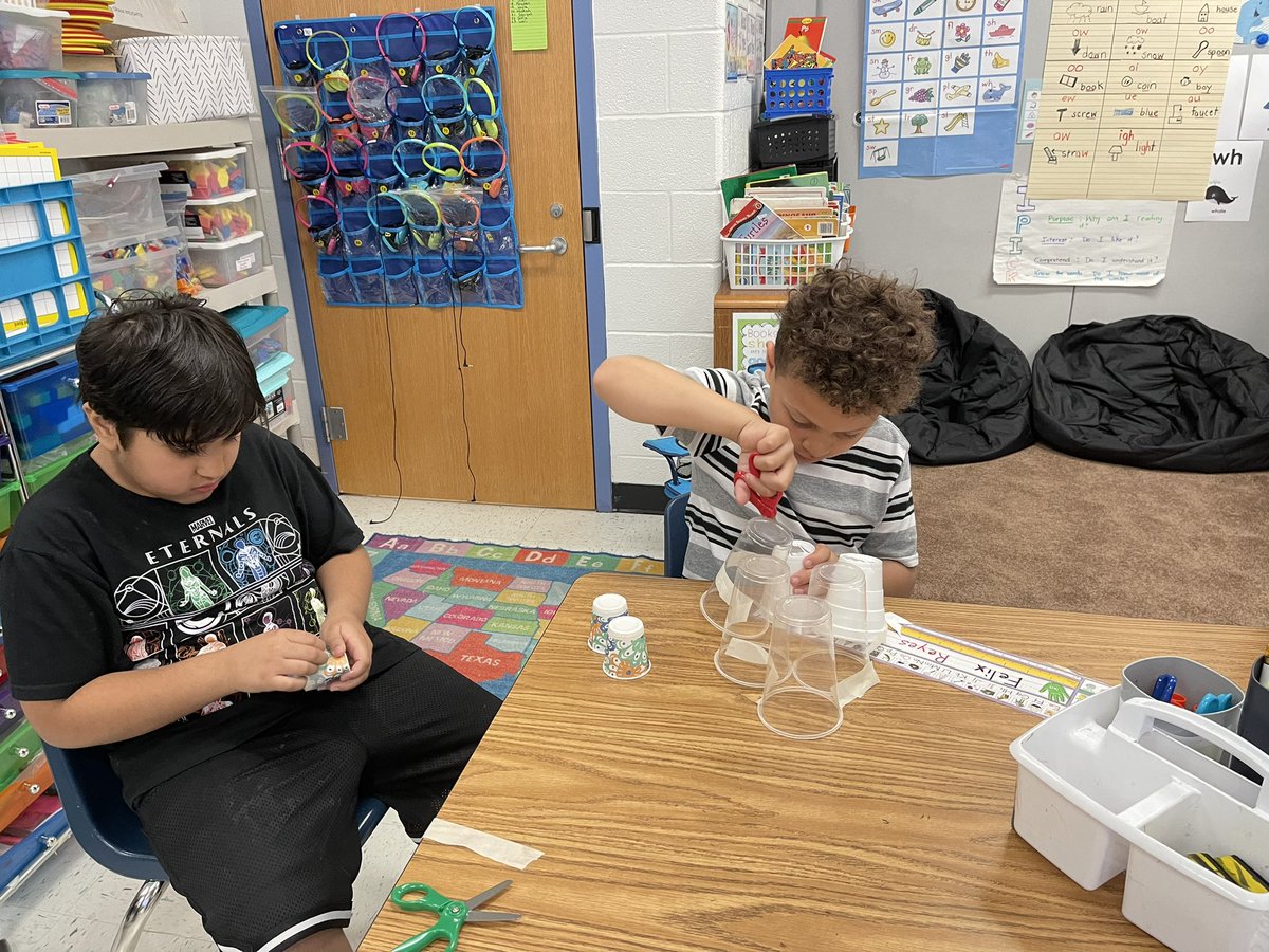 Mrs. Parker's swans tweet media