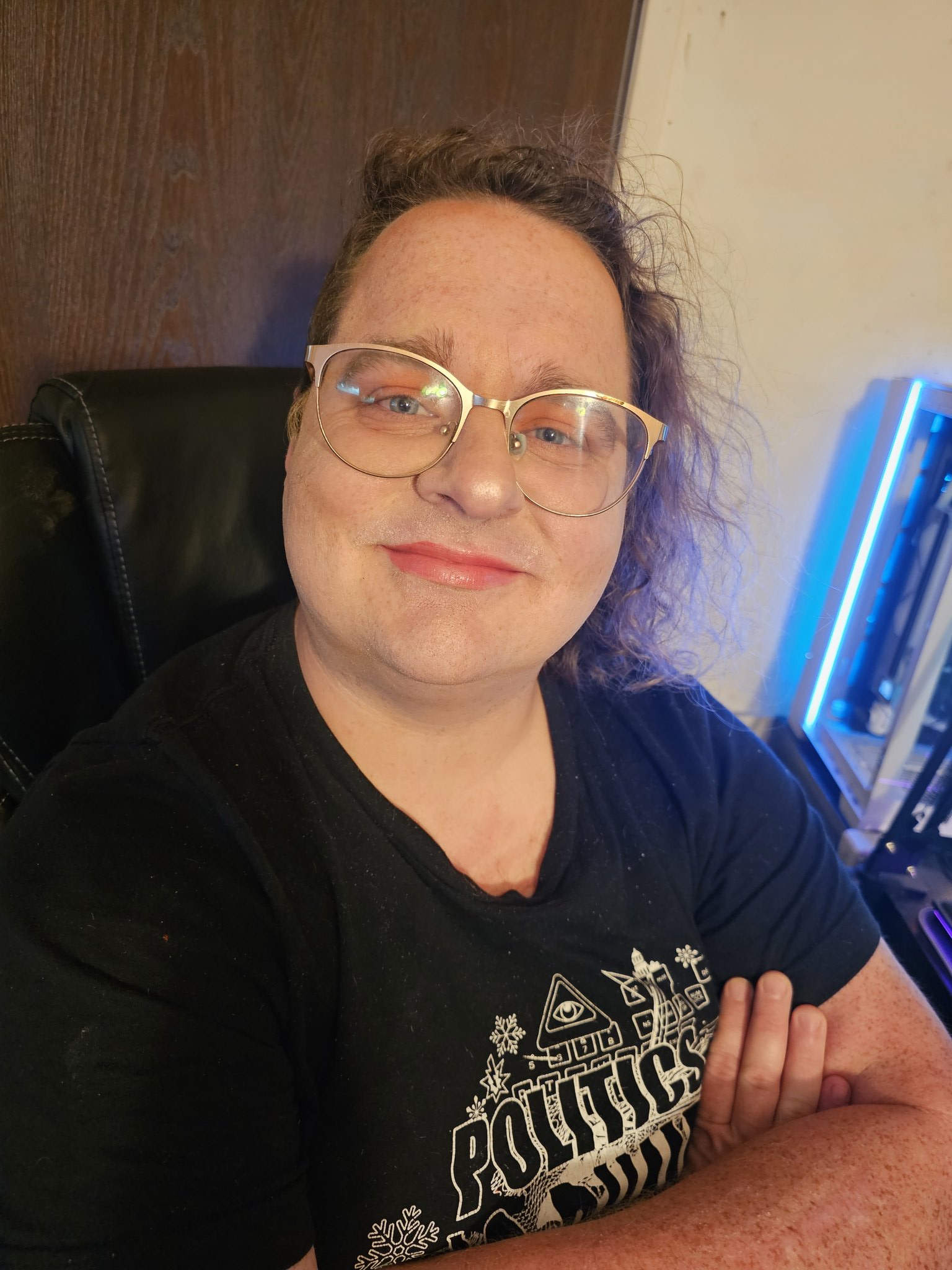 Stolas on Twitter: "My partner did my makeup for me https://t.co