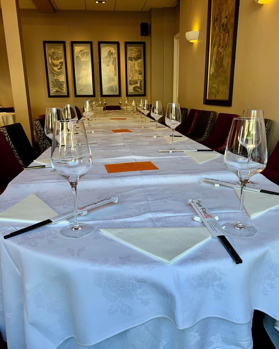 We are preparing for a very busy evening. 
There is a 50th birthday celebration among the rest of the parties 🥂🎂🎊
Thank you for choosing JP’s for your special events,we are delighted to being of service to you all 🙏
#clevedon #independentclevedon #hillroadclevedon #restaurant