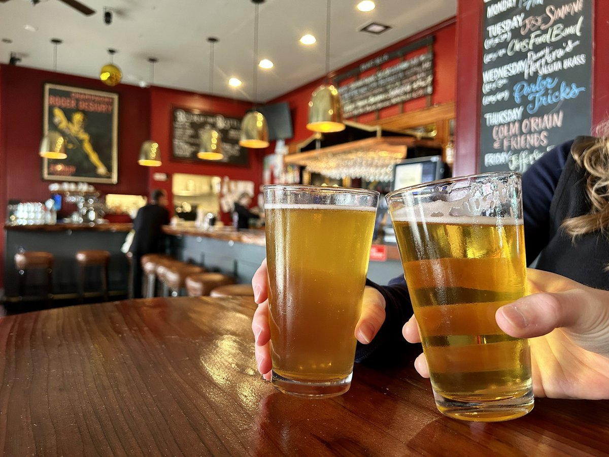 keaneli's tweet photo. Enjoying beers with friends at Belle Cora with a free one thanks to @BrokeAssStuart’s #SFBeerPassport 🍻 https://t.co/RX2bUrEh1z