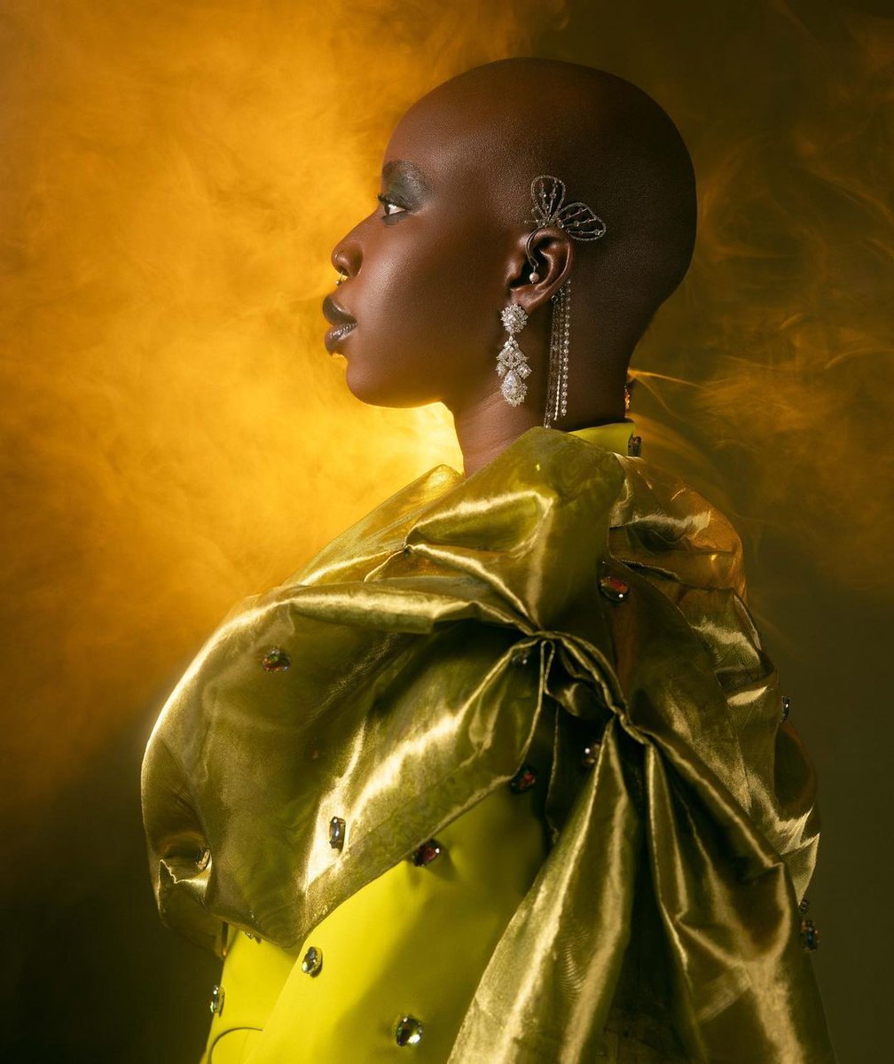 itsthestylehive's tweet photo. #AMVCA9 - @smoothallysyn in @aso.ng_; styled by @the.ajide, for #AMVCA.
Photography - @mydadsboss
Thoughts?
#TheStyleHive
#2023AMVCA
#AMVCA2023
#Allysyn https://t.co/thv3IMlE1L