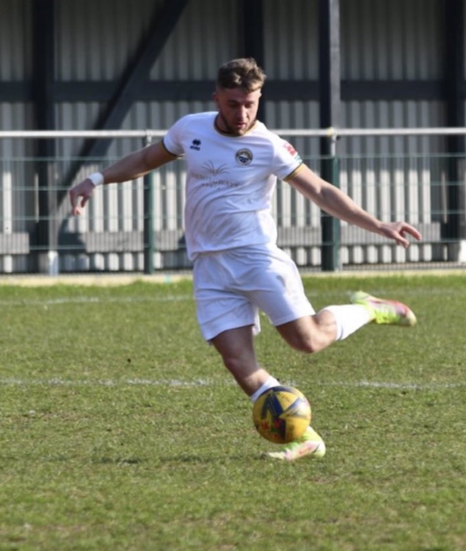 Name: Zac Hartley 
Age: 21
Position: RB or RWB
Location: Telford                        Previous Clubs: Shrewsbury Town, Truro City, Hednesford Town.

Level looking for: Step 3 or above.
