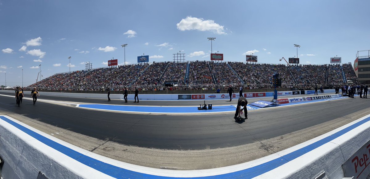 Great day. Great cars. Great fans. Great racing! @NHRA | #Route66Nats