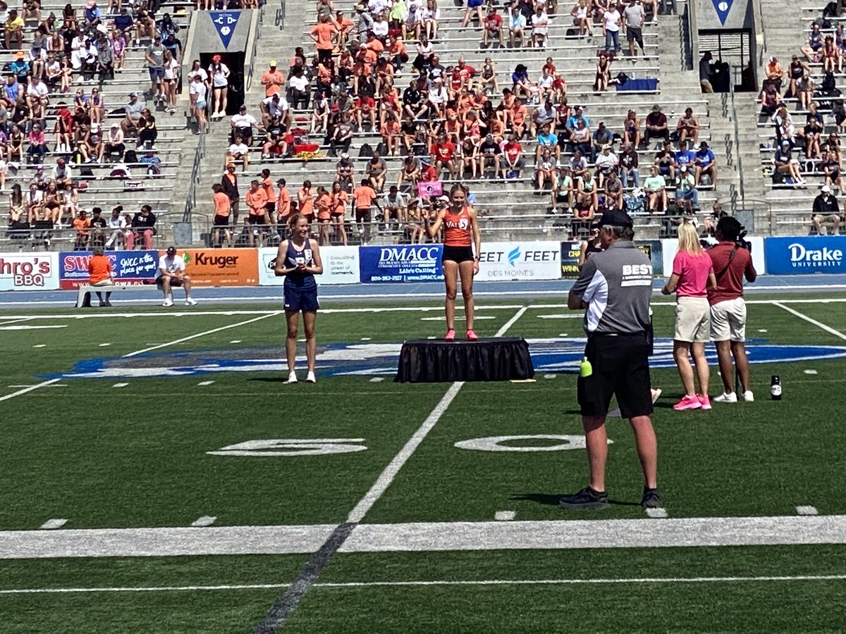 Addi Dorenkamp wins her second race of the state meet!  She went out hard and captured the school record in 4:31.57. She wraps up her state meet as a victor in both the 1500 and 3000. What a meet for the junior.